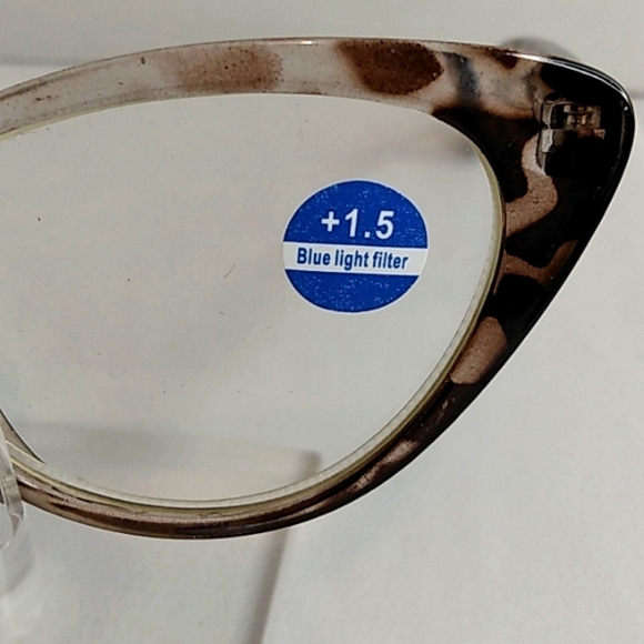 😍 Stylish 1.5 strength Cat eye Readers/Cheaters eyewear with blue light filter - Picture 2 of 3